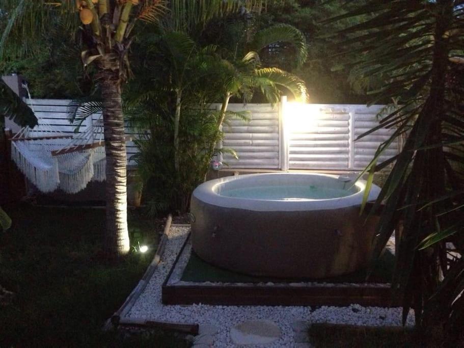 Charmant Bungalow Un P'Tit Coin De Paradis Сен Франсоа Екстериор снимка